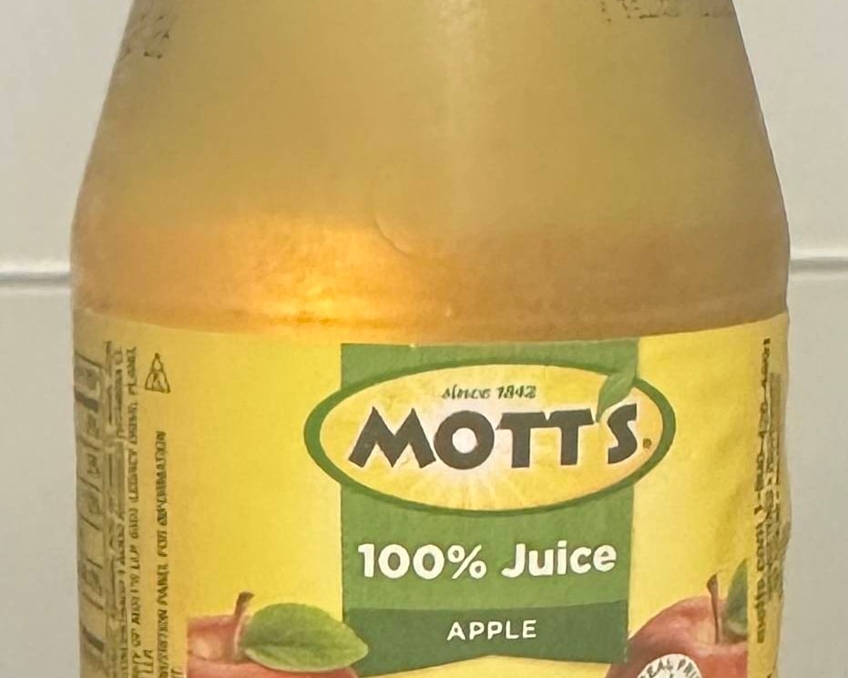 Apple juice.