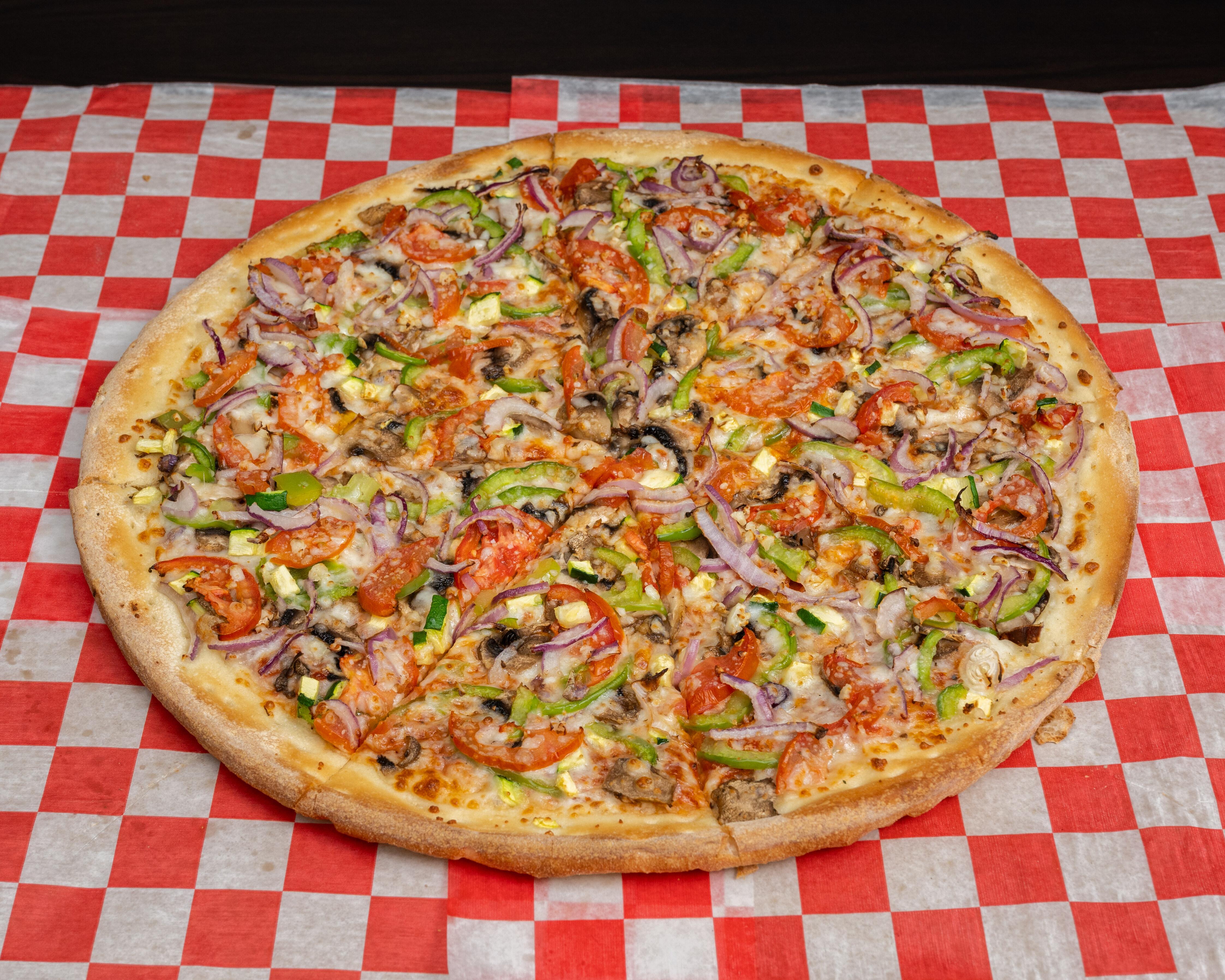 Medium 14" Garden Delight Pizza.