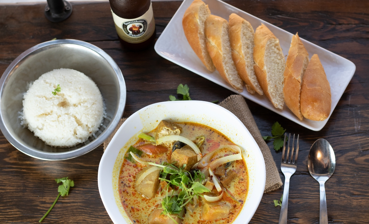 Curry Tofu.