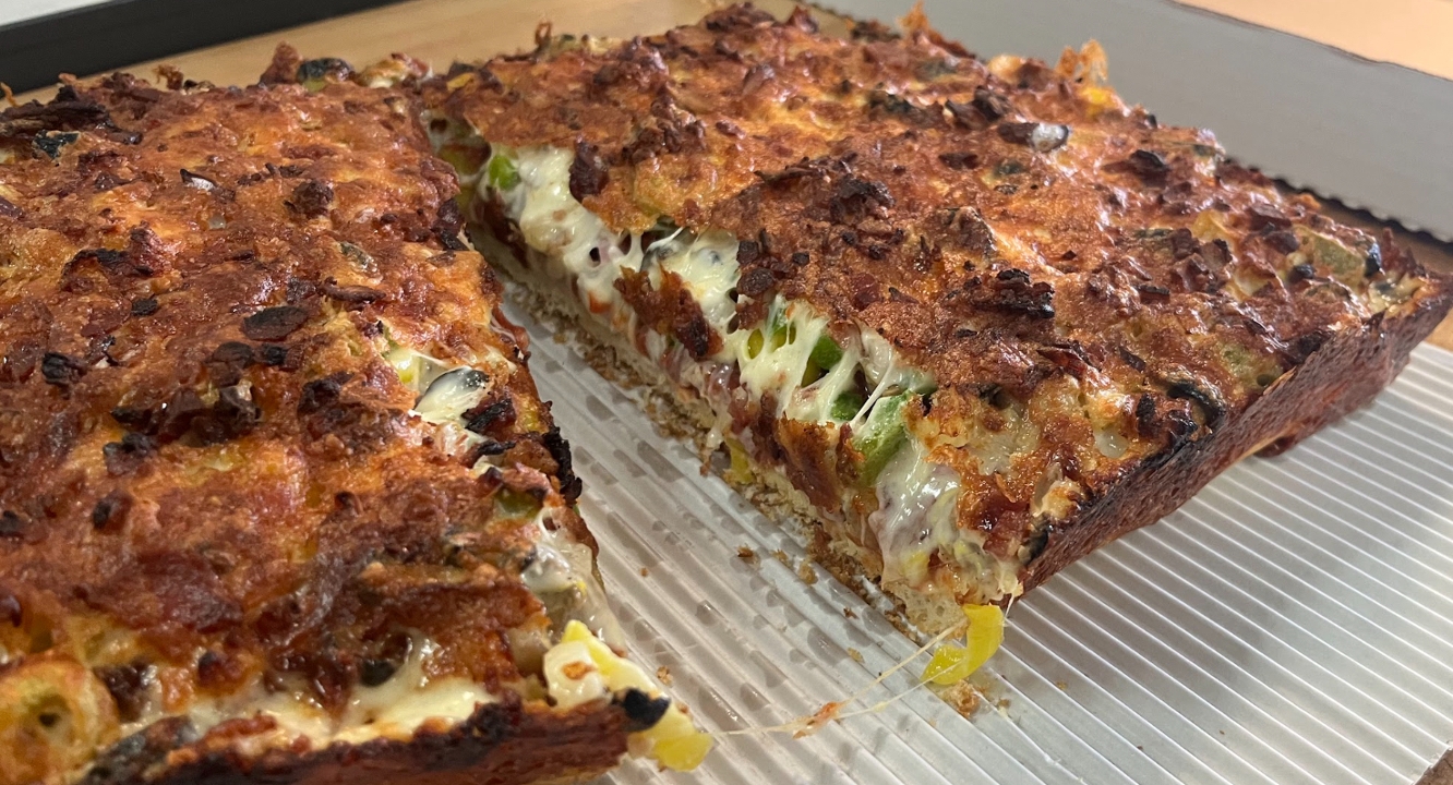 10x14 Big Banger Pizza.