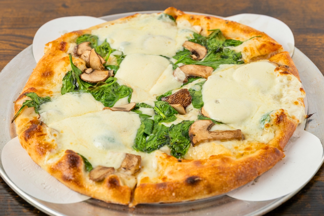 Spinach & Mushrooms Pizza.