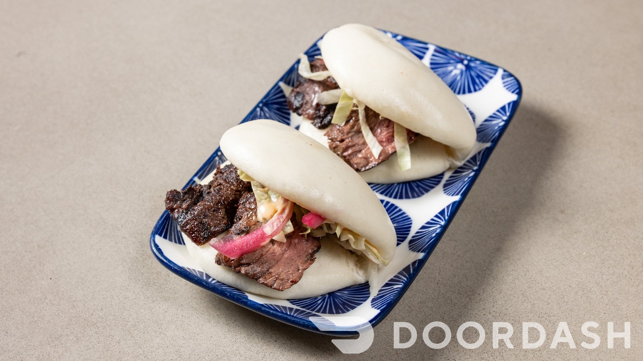 BEEF BAO BUNS.