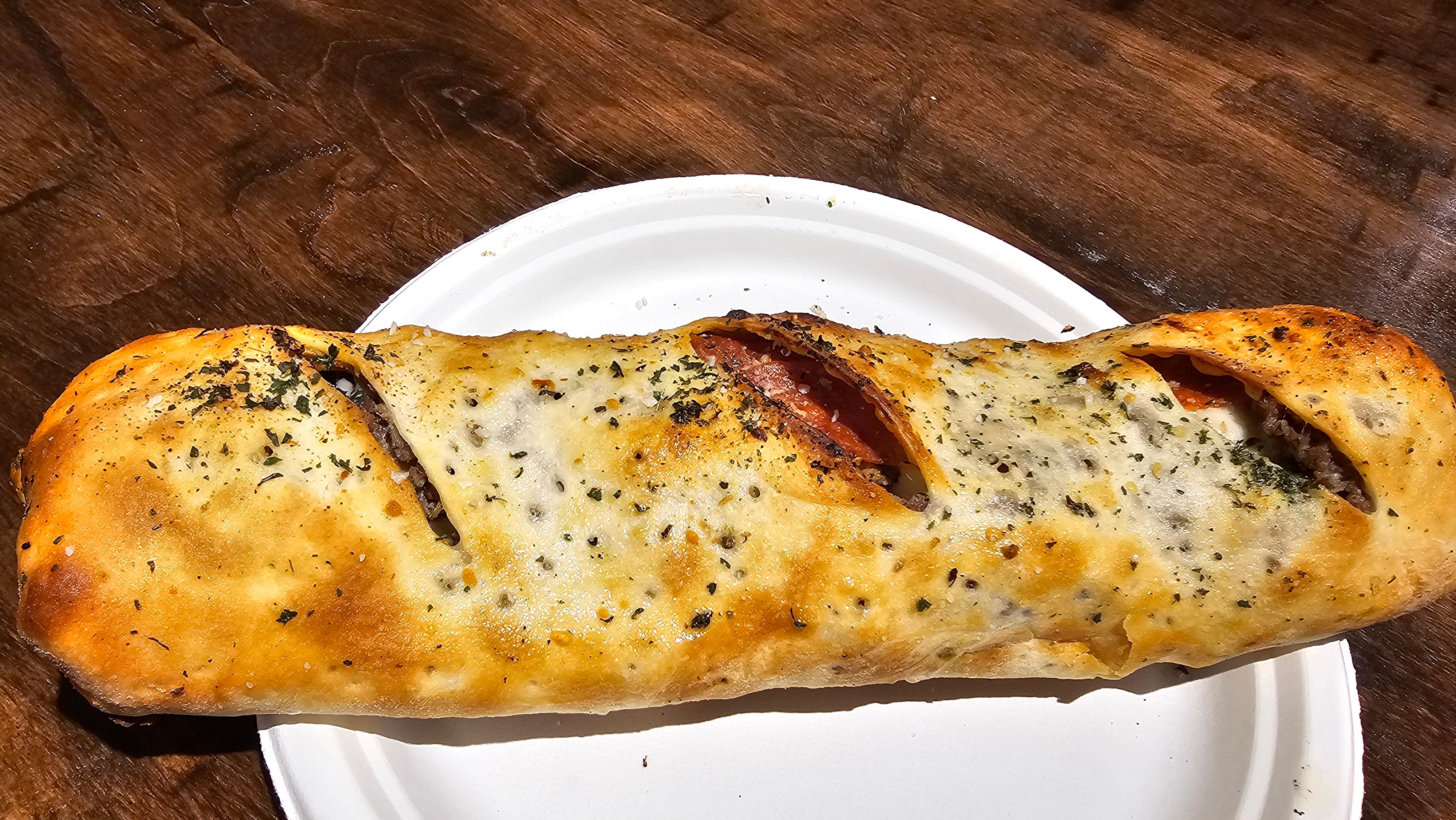 Mondo Stromboli Build Your Own.