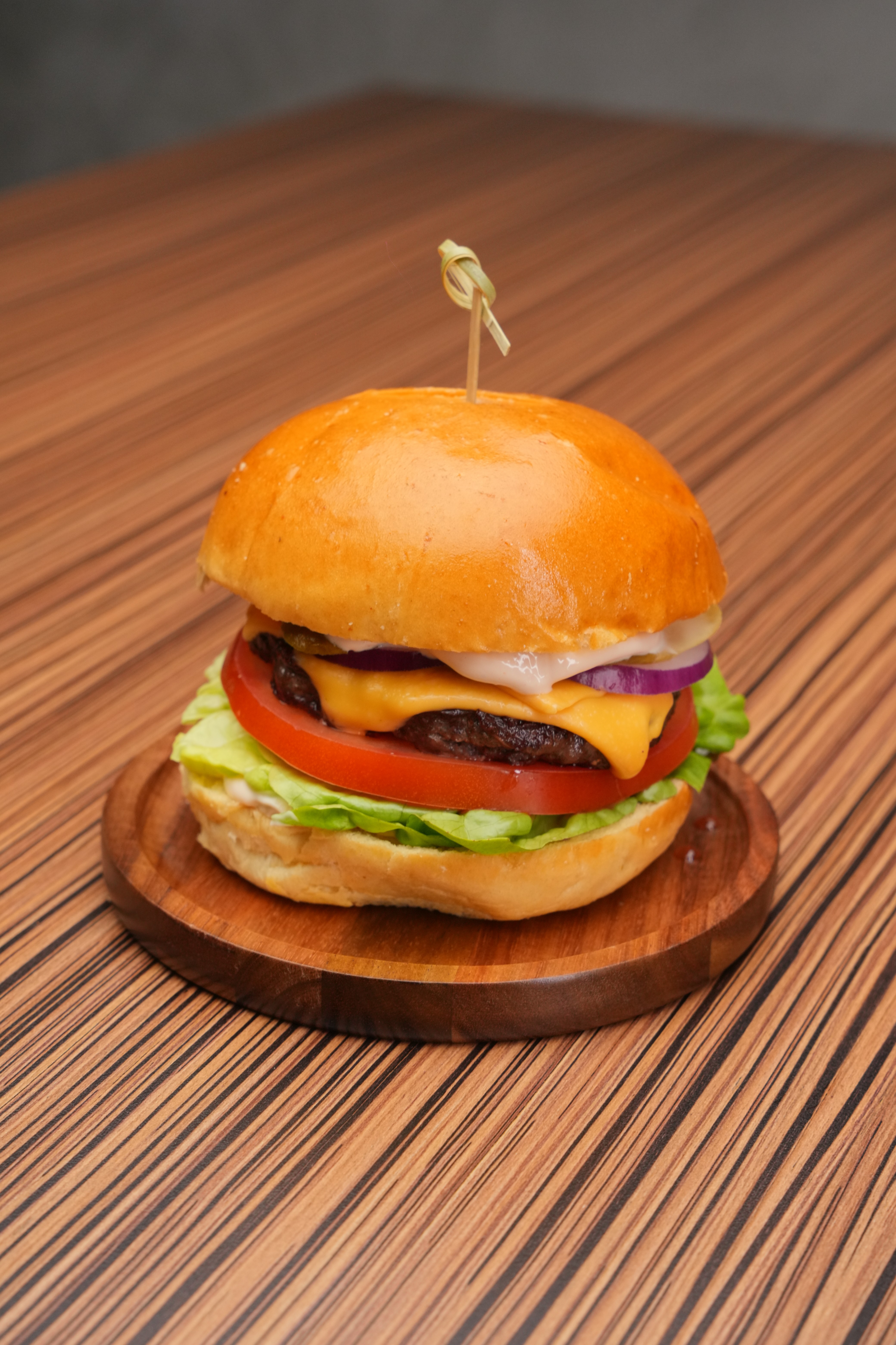 Cheeseburger.
