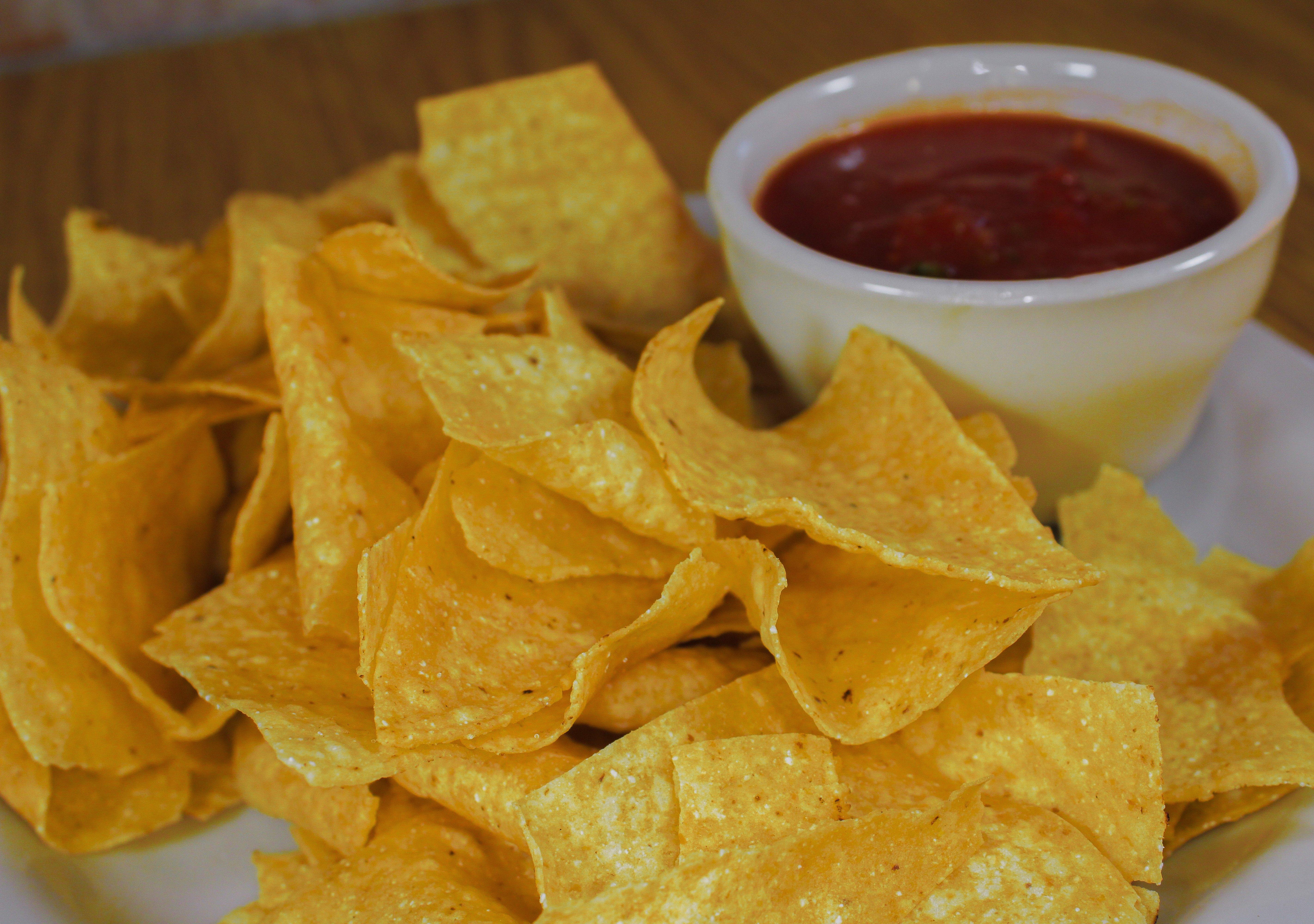 Chips & Salsa! Olé!.