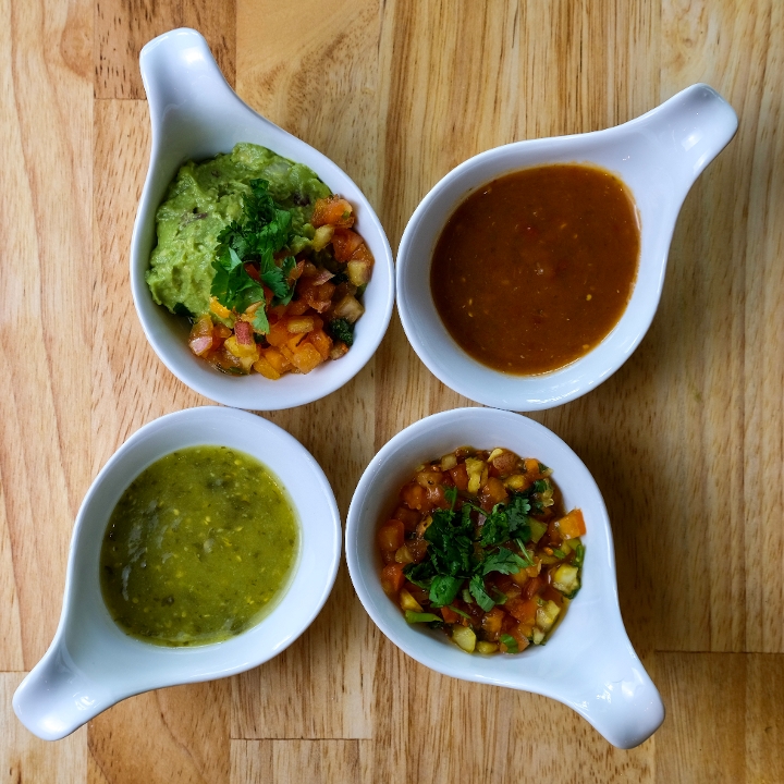 EXTRA SALSAS.