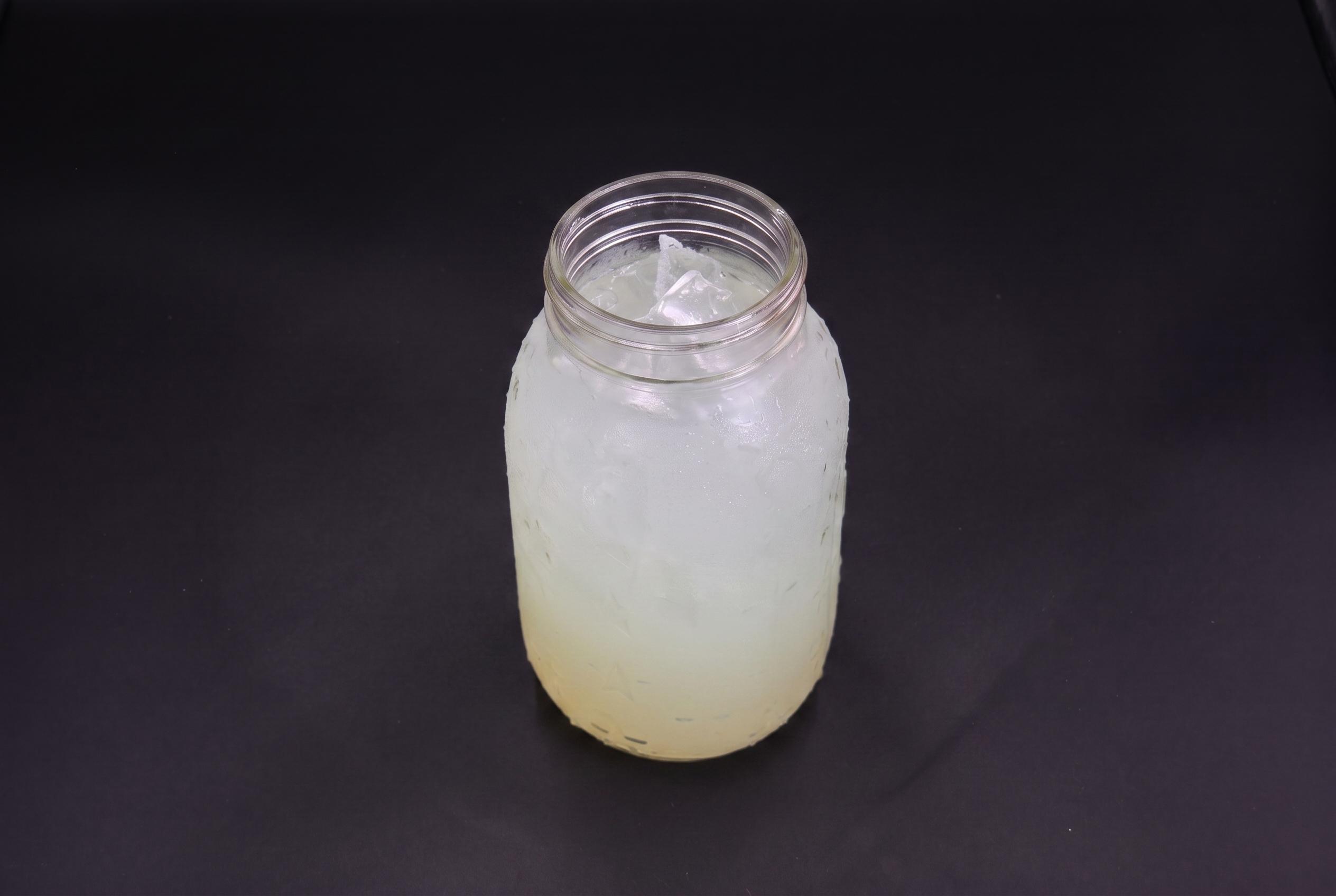 Medium Fresh Lemonade.