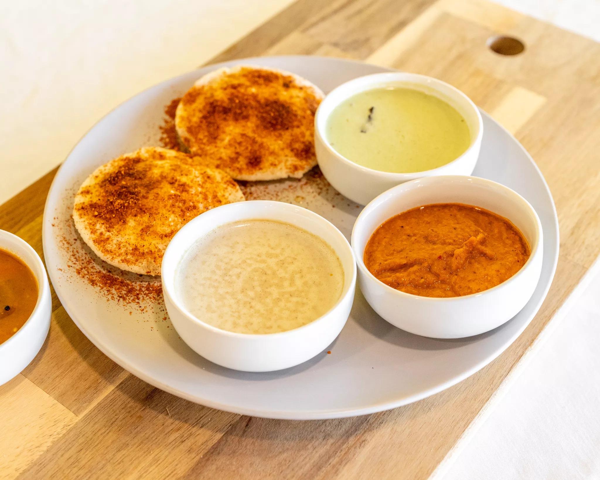 Naivedhyam Special Idli (2 Pieces).