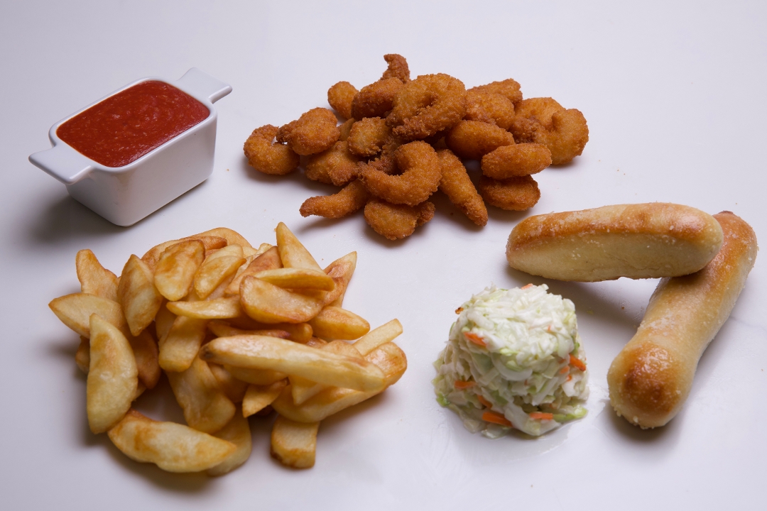 21 PC Popcorn Shrimp Dinner.