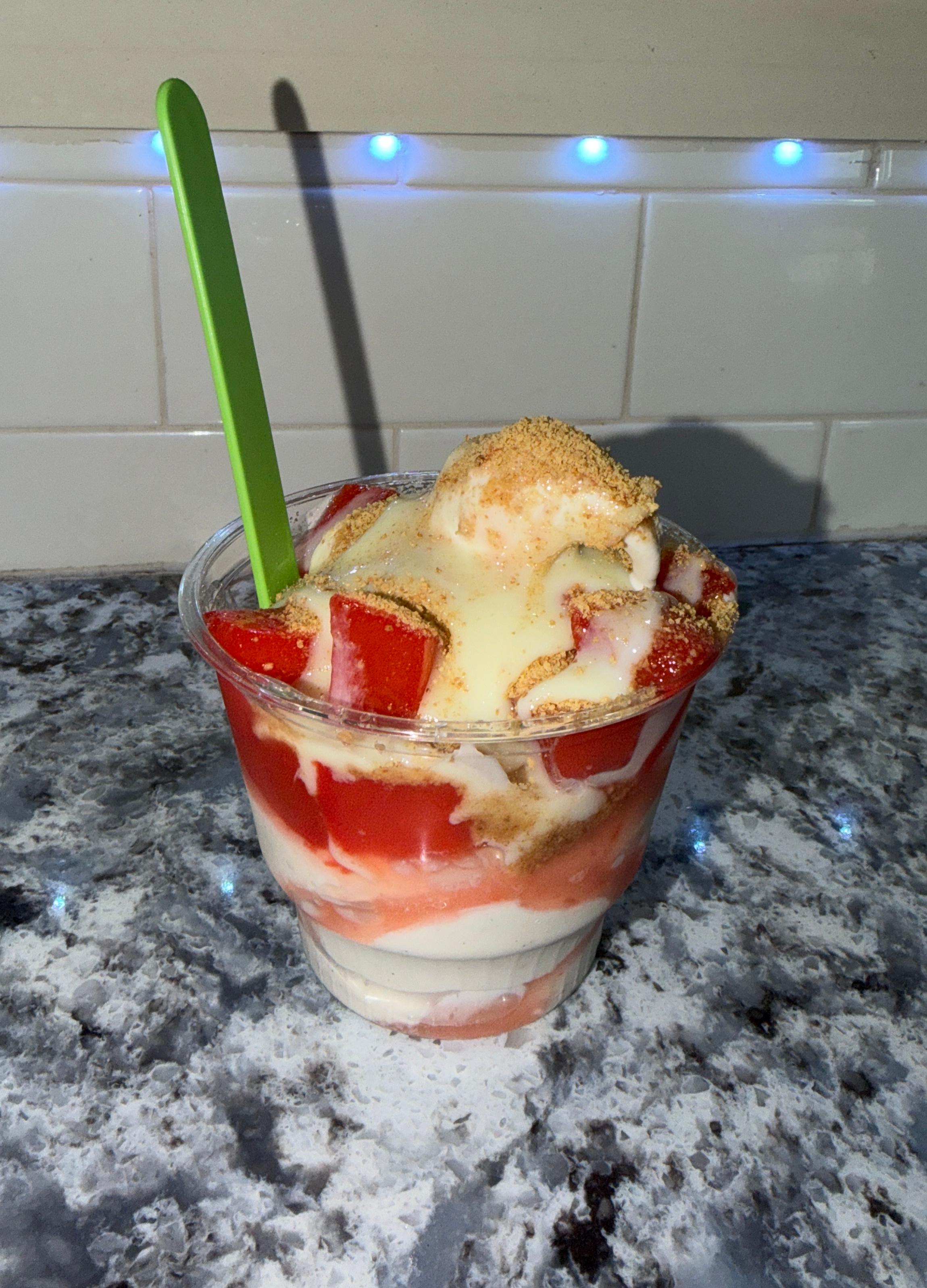 Kool-Aid Peach Pie Sundae.