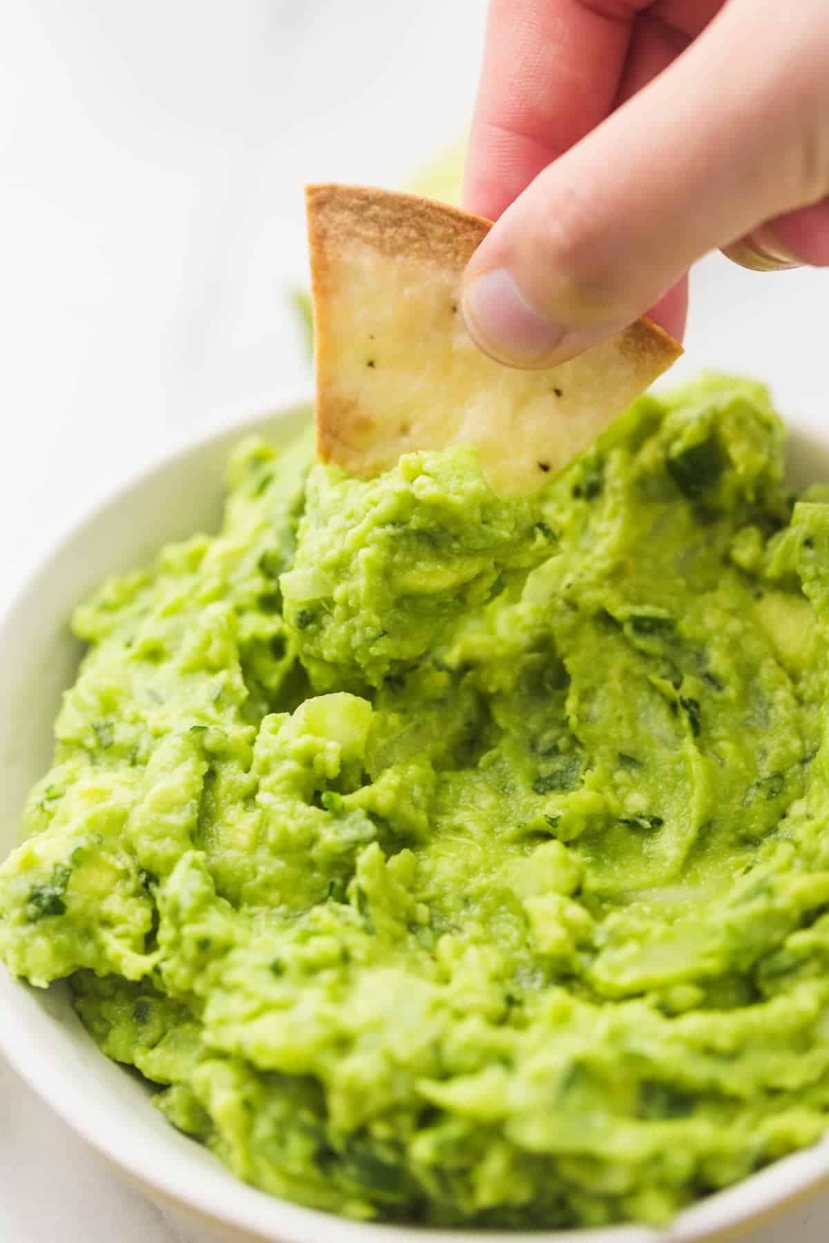 32 oz Guacamole (LARGE).