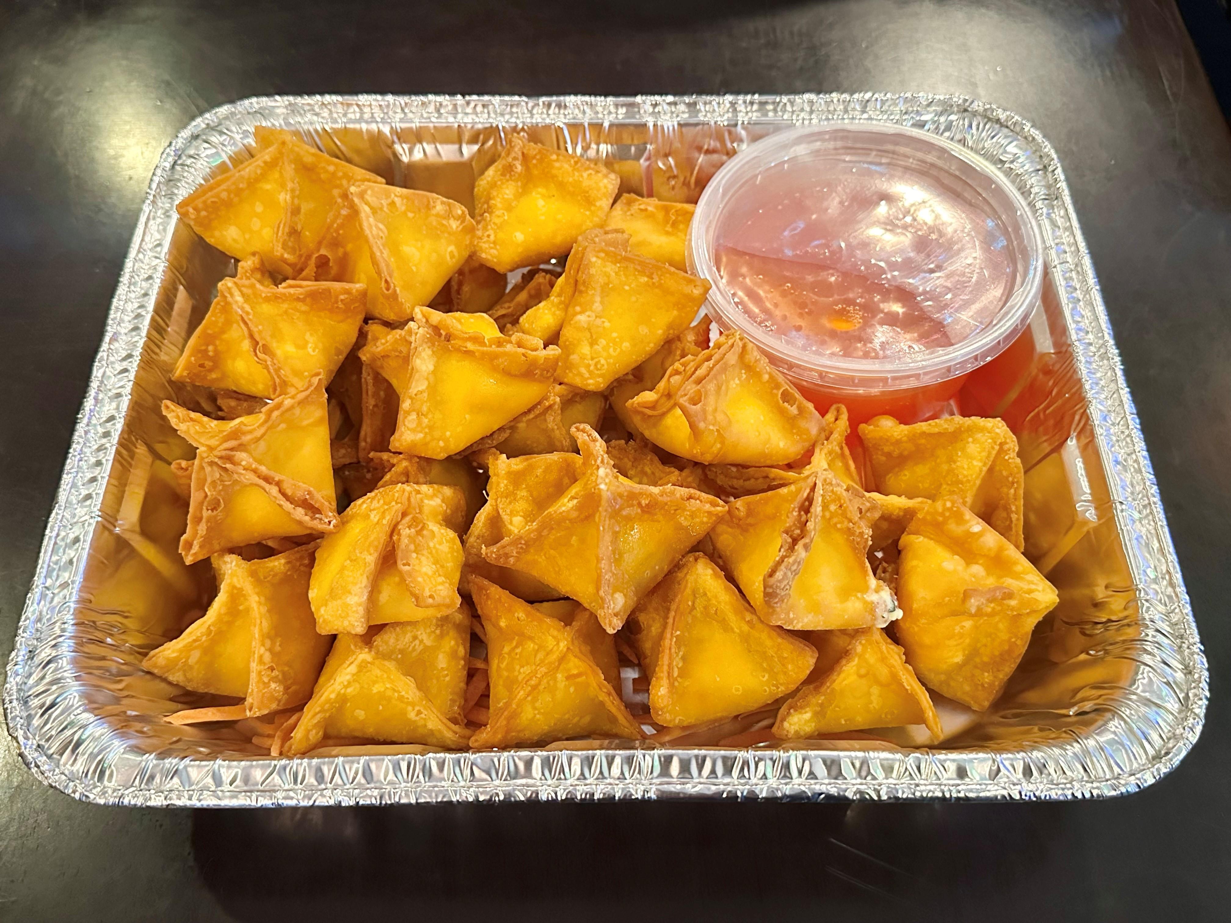 Crab Rangoon (30 Pieces Tray).