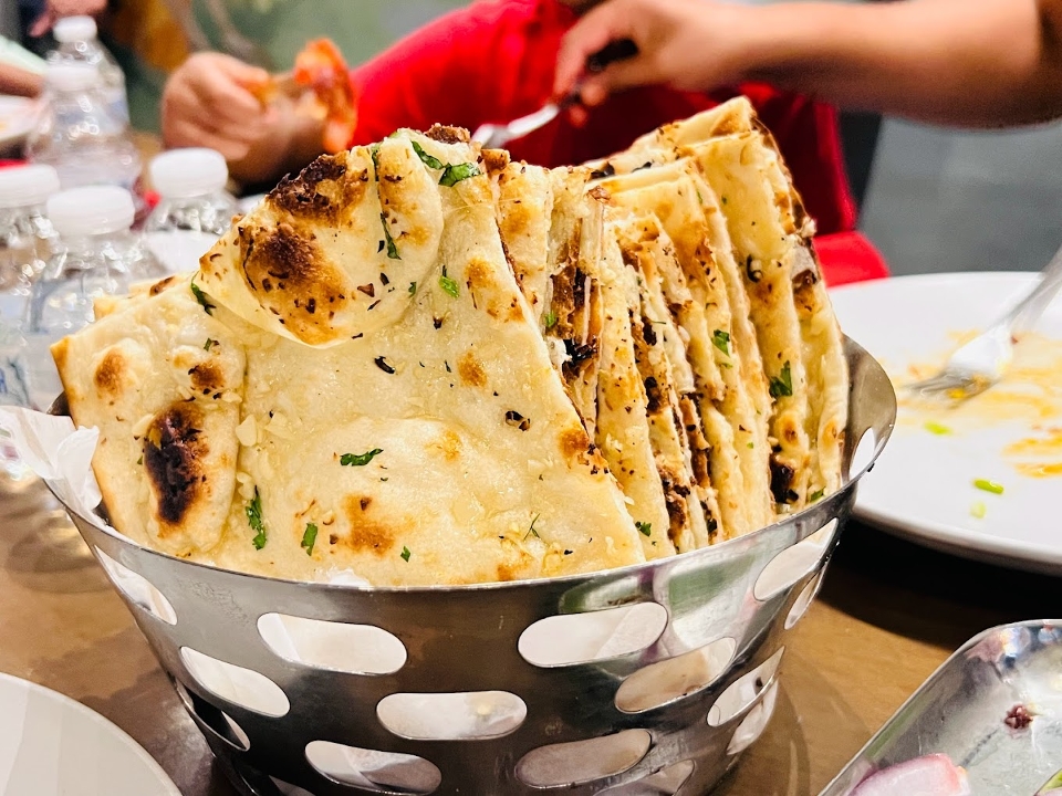 Chilli Garlic Naan.