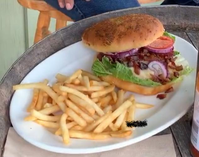 Cheeseburger.