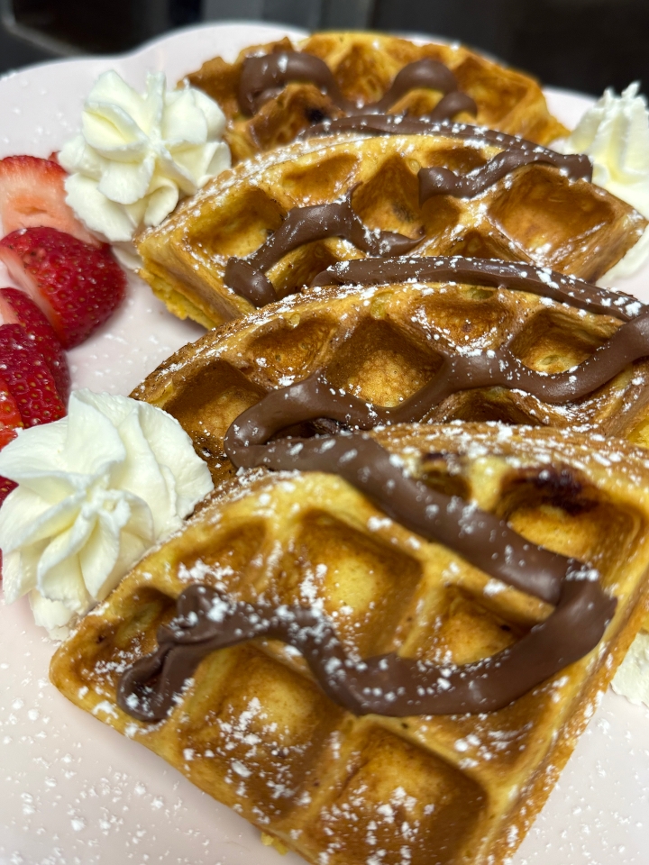 Lucuma Choc Chip Waffles.