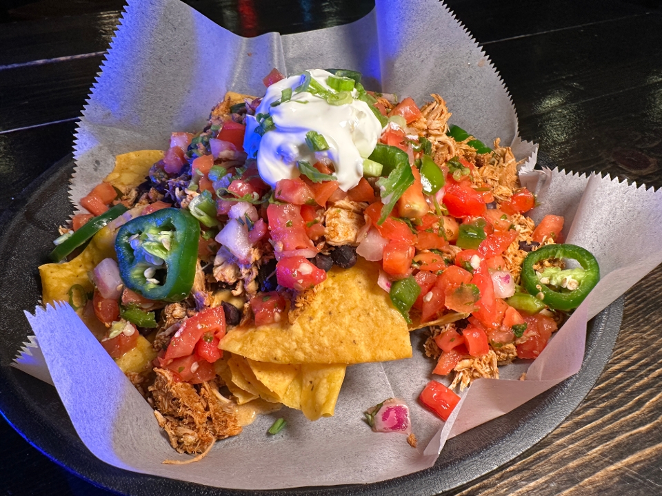 1/2 Chicken Nachos.