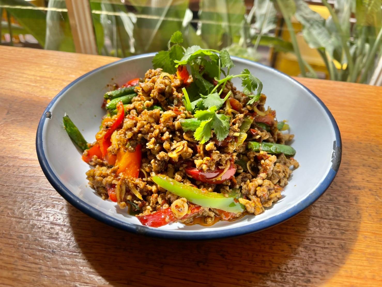 Pad Khua Kling.