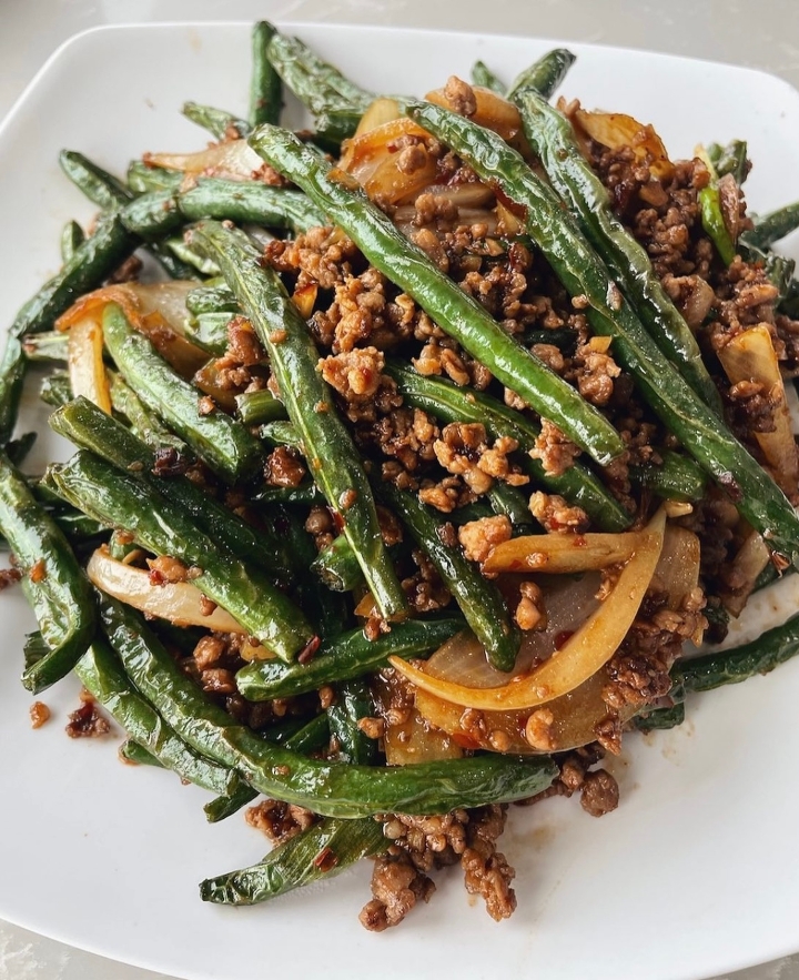 (LG) String Beans with Minced Pork (大) 干边四季豆.