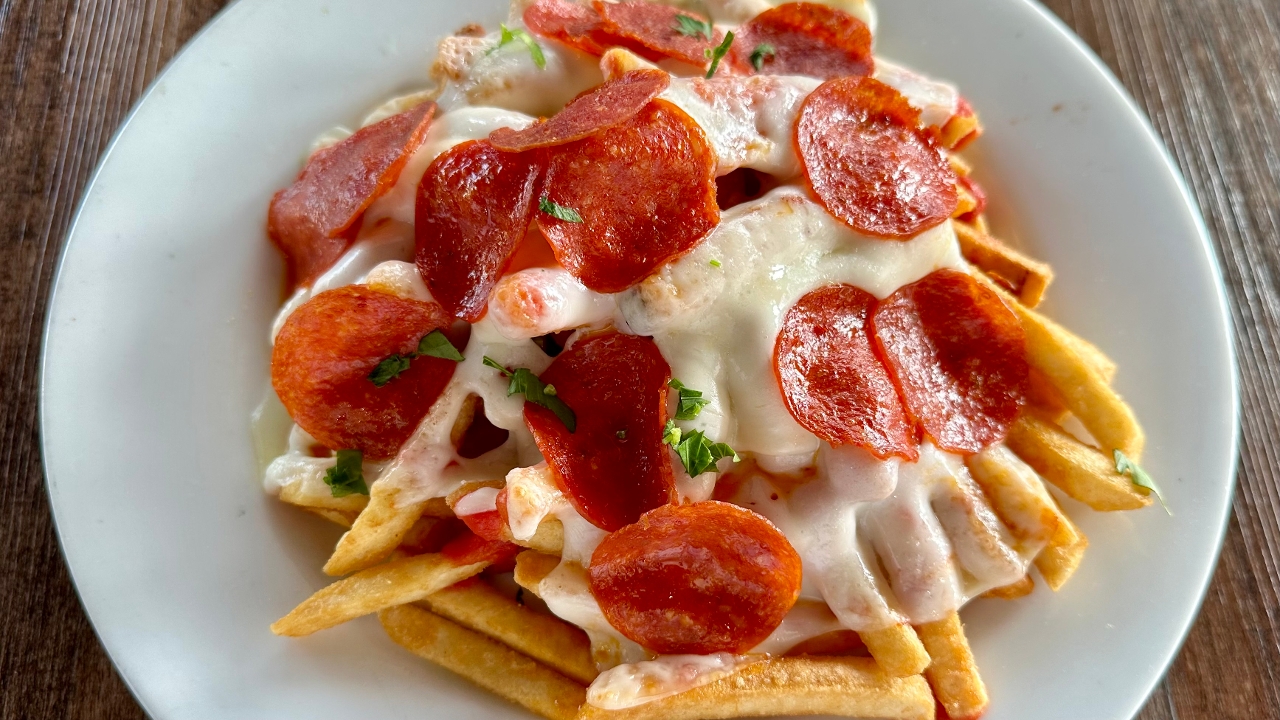 PIZZA FRIES.
