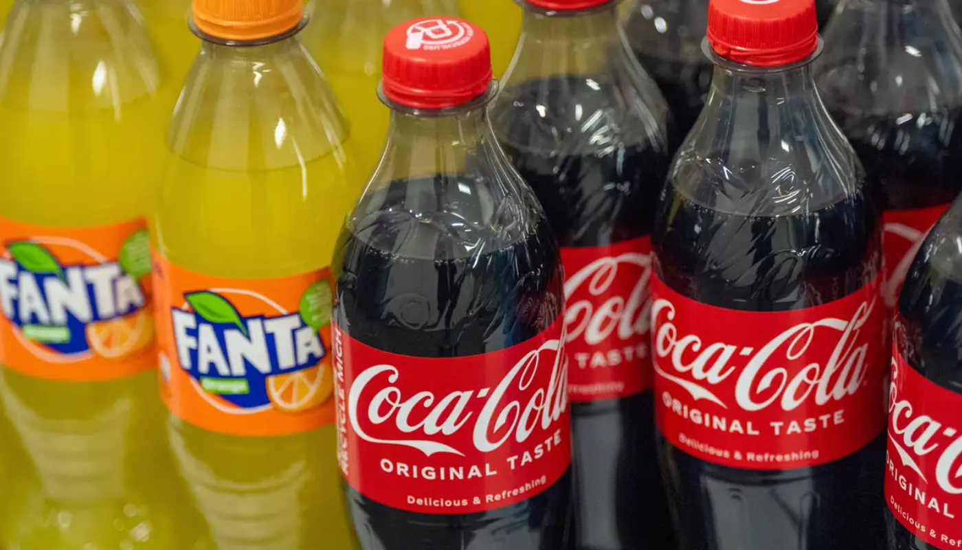 Fanta/Coke/Sprite/Pepsi/Mirinda-Bottle.