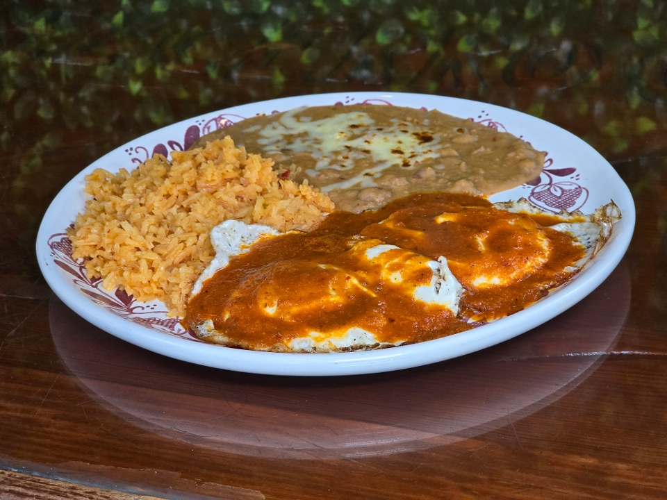 Lunch Huevos Rancheros.