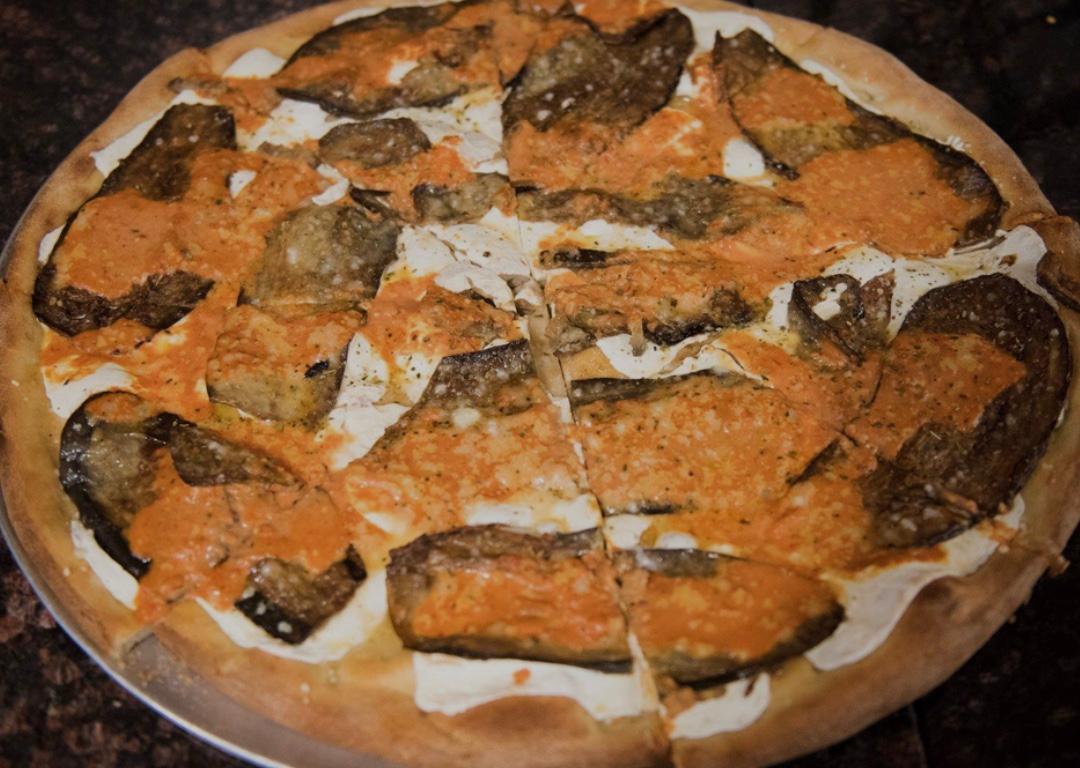 SM EGGPLANT ALLA VODKA PIE PIZZA.