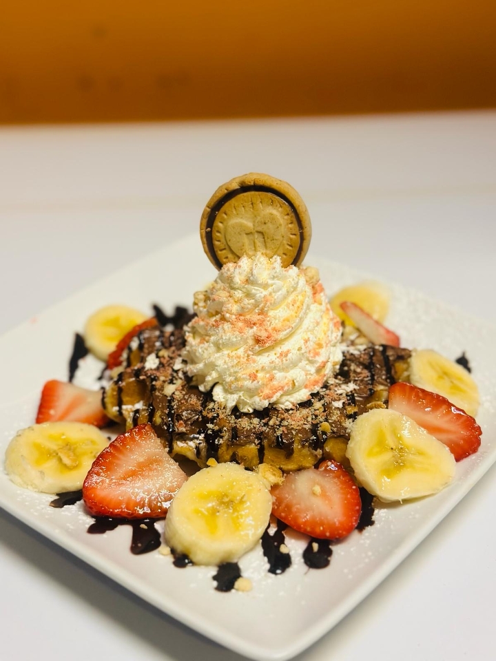 Nutella Strawberry Banana Waffle.