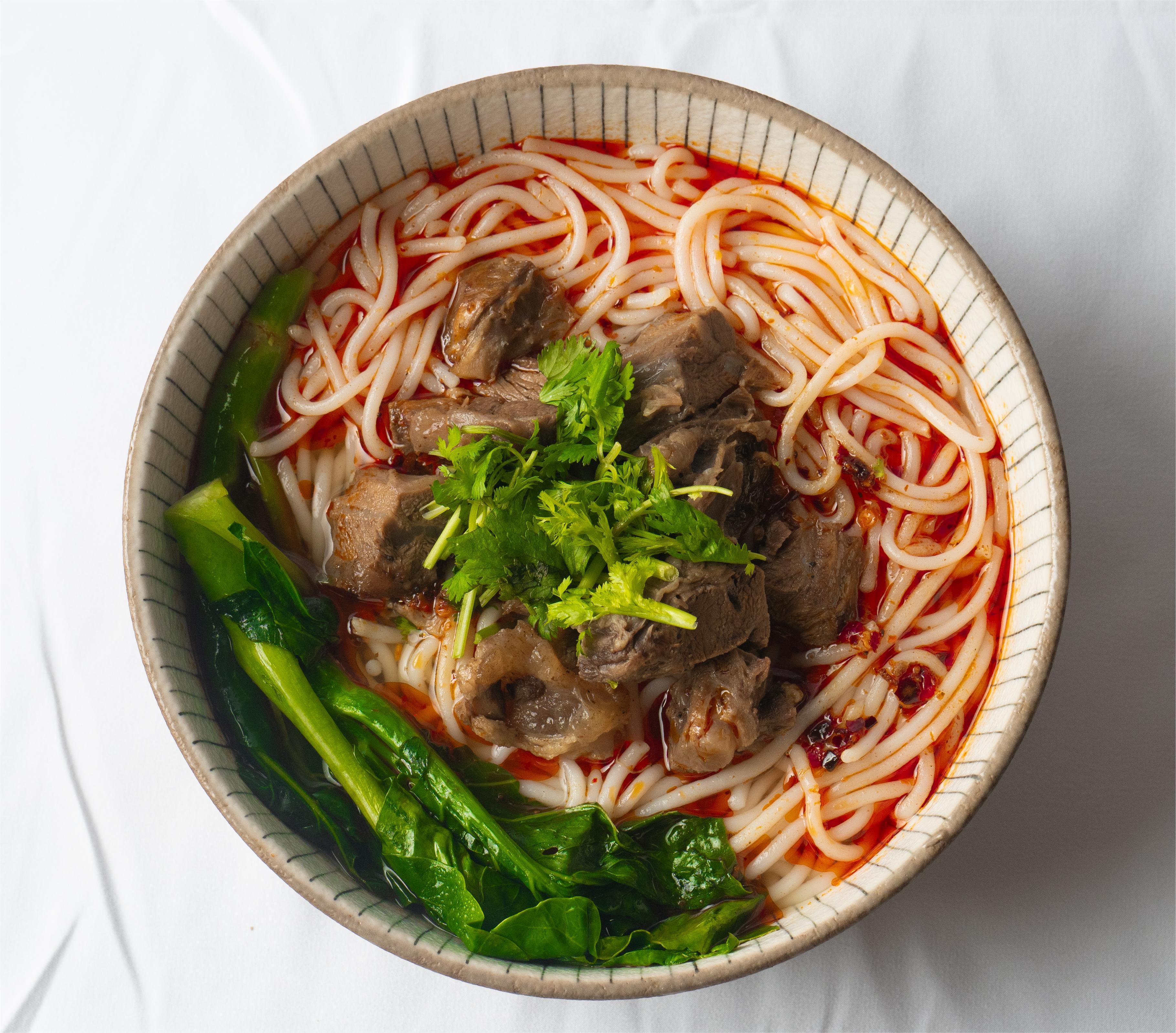 Beef Rice Noodle / 牛肉汤粉/面.