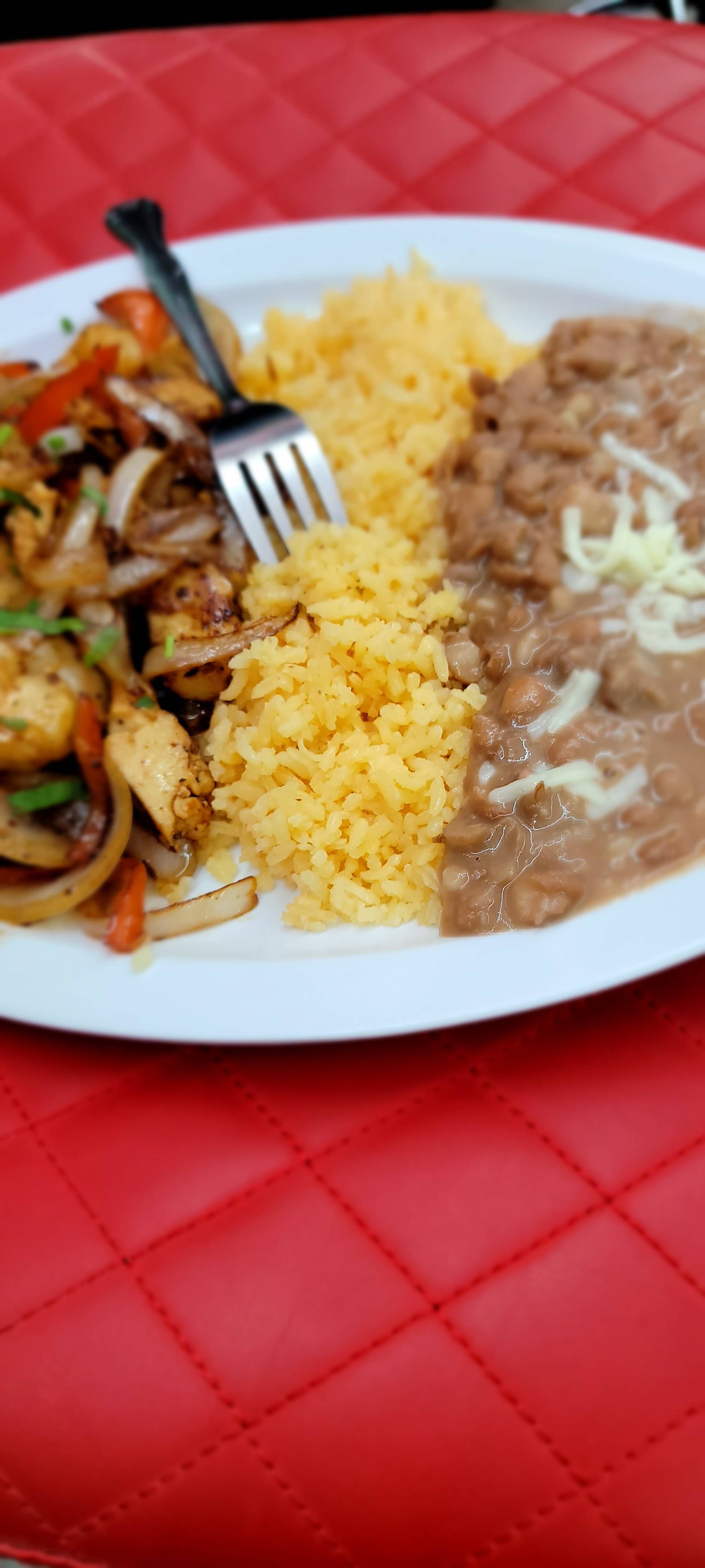 Special Plate I Meat,Rice & Beans.