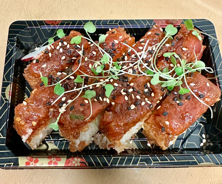 Crispy Spicy Tuna Roll.