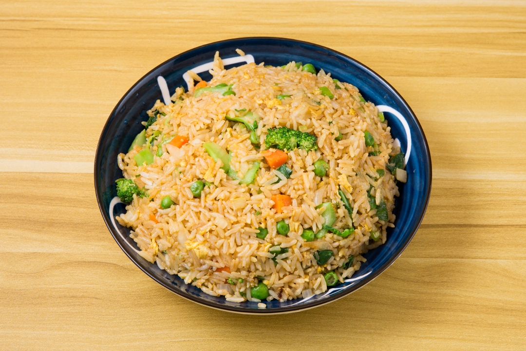 Vegetable Fried Rice 蔬菜炒饭.