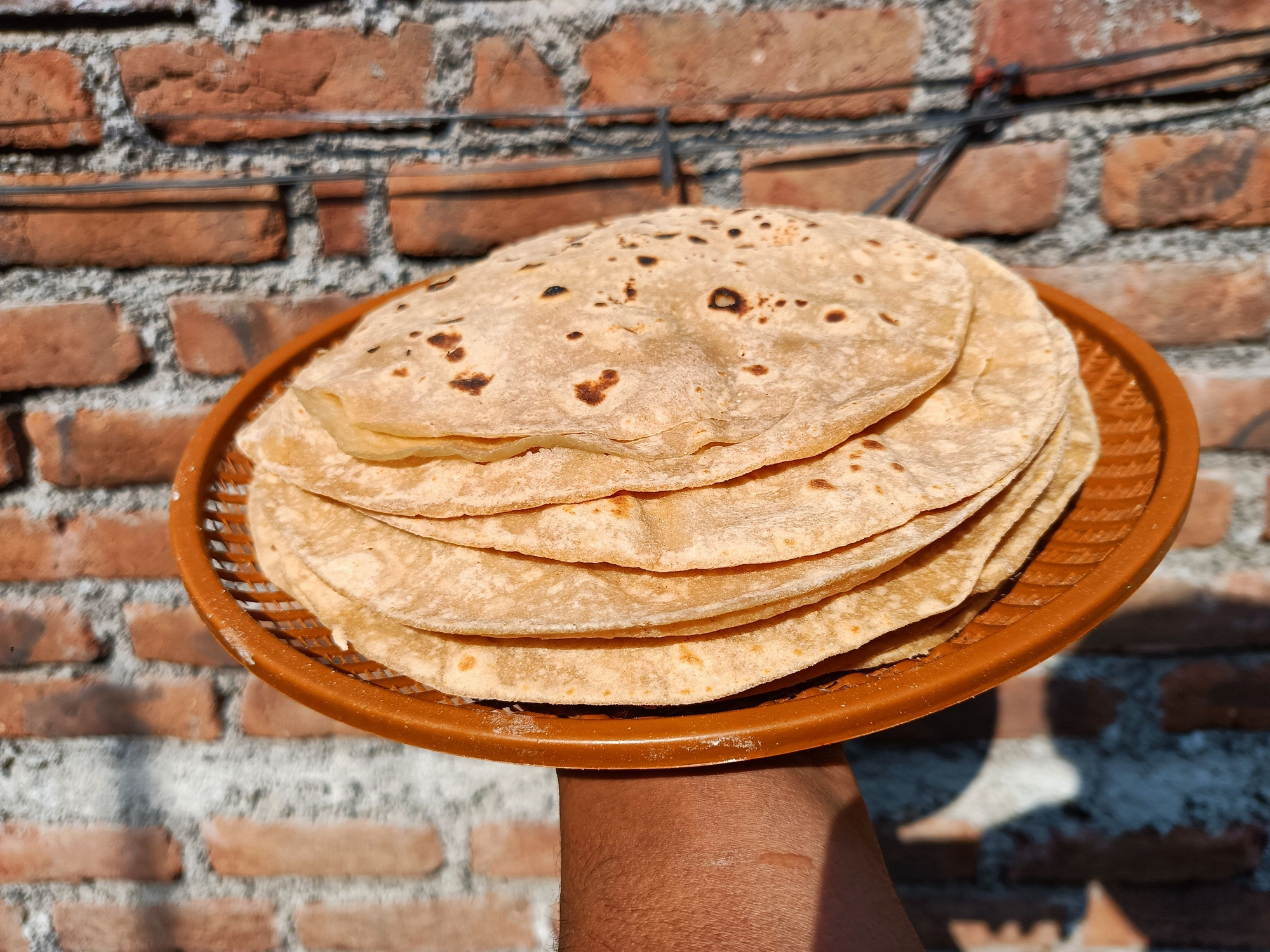 Phulka Roti  /Tawa roti - 2 pcs ## Whole Wheat ##.