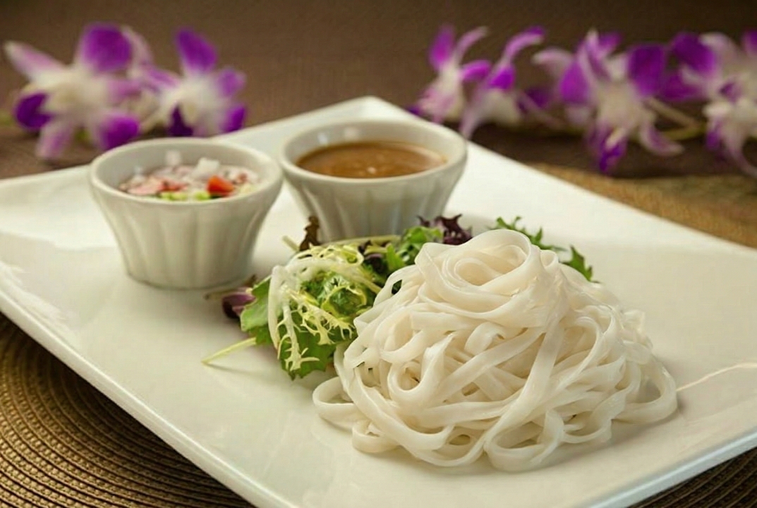 Steamed Rice Noodles.