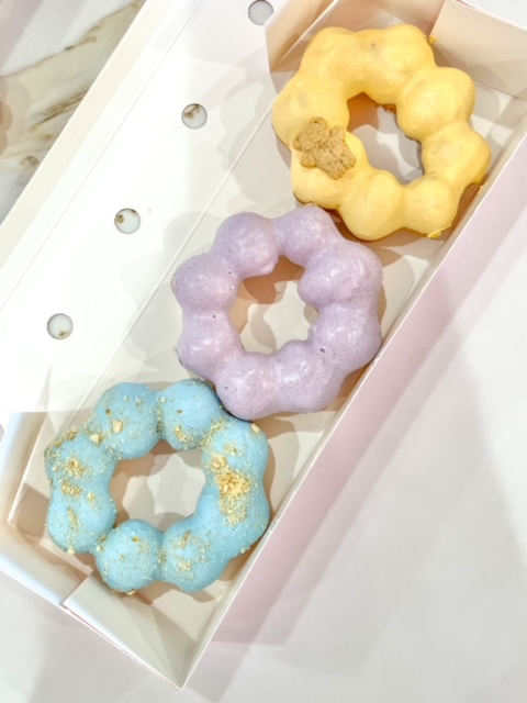 Box of 3 Mochi Donuts.