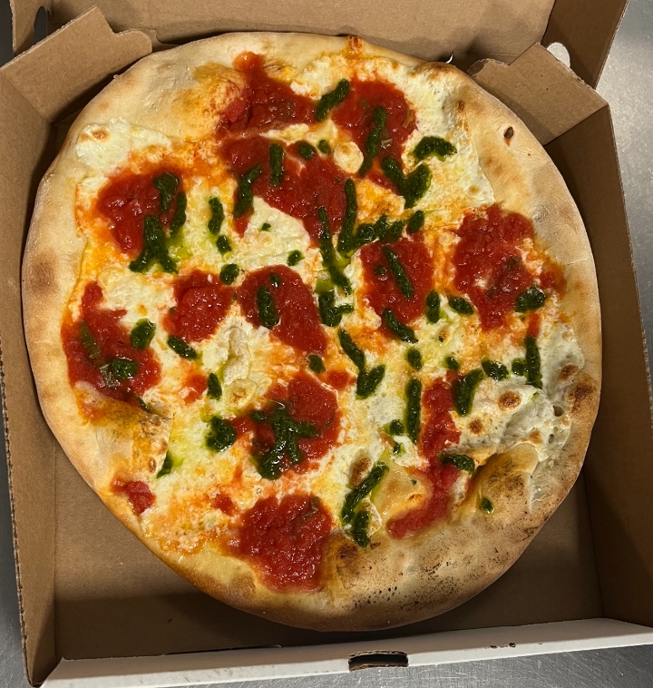 11" Margherita Pizza.