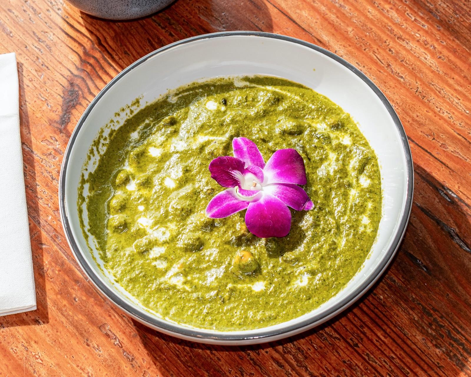 Saag Channa.