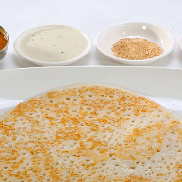 Plain Uttapam.