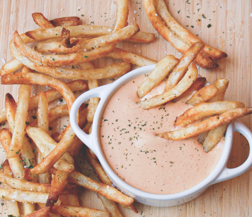 Bottle TRUFFLE PARMESAN SAUCE.