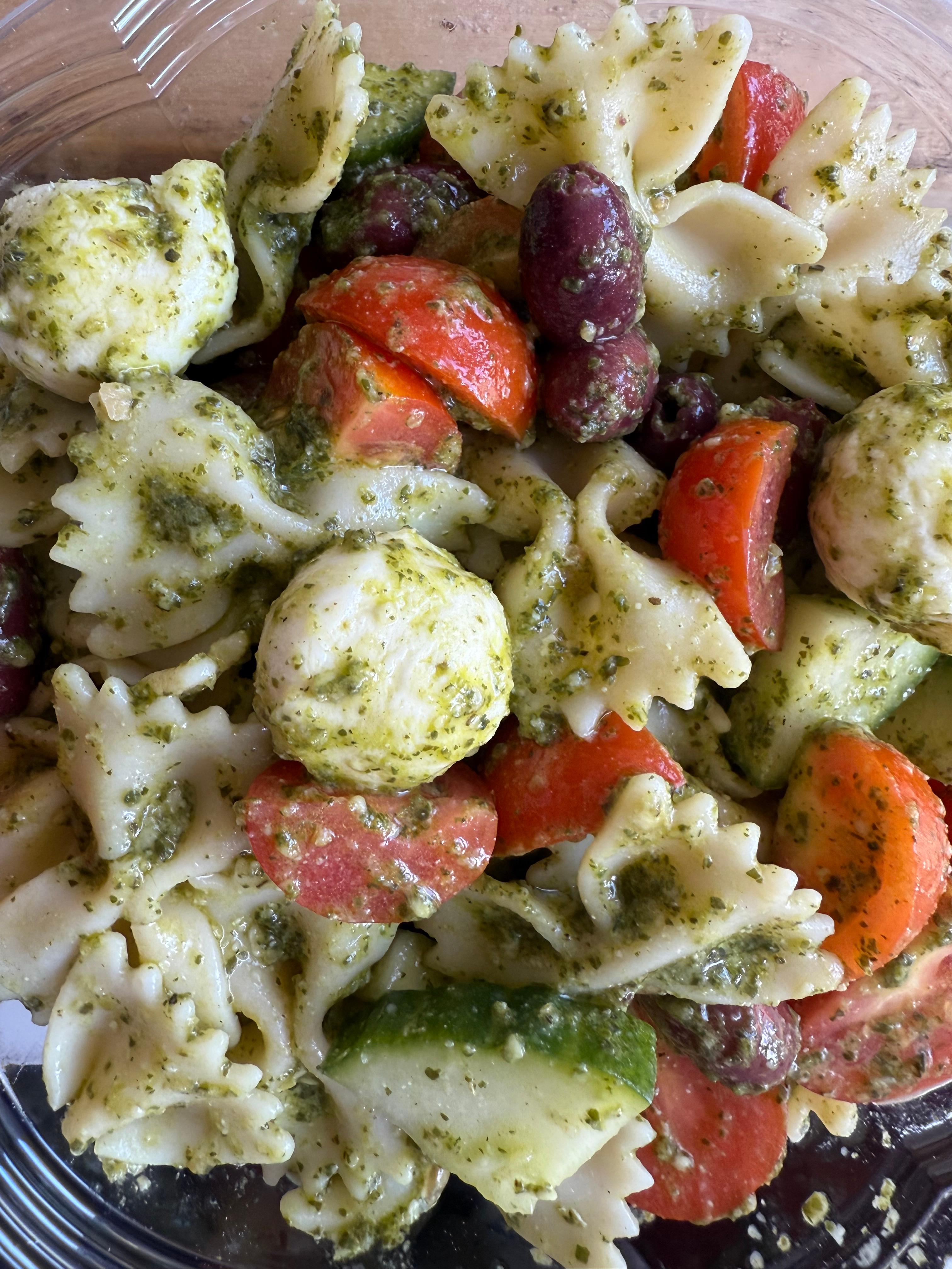 Side pesto pasta salads.
