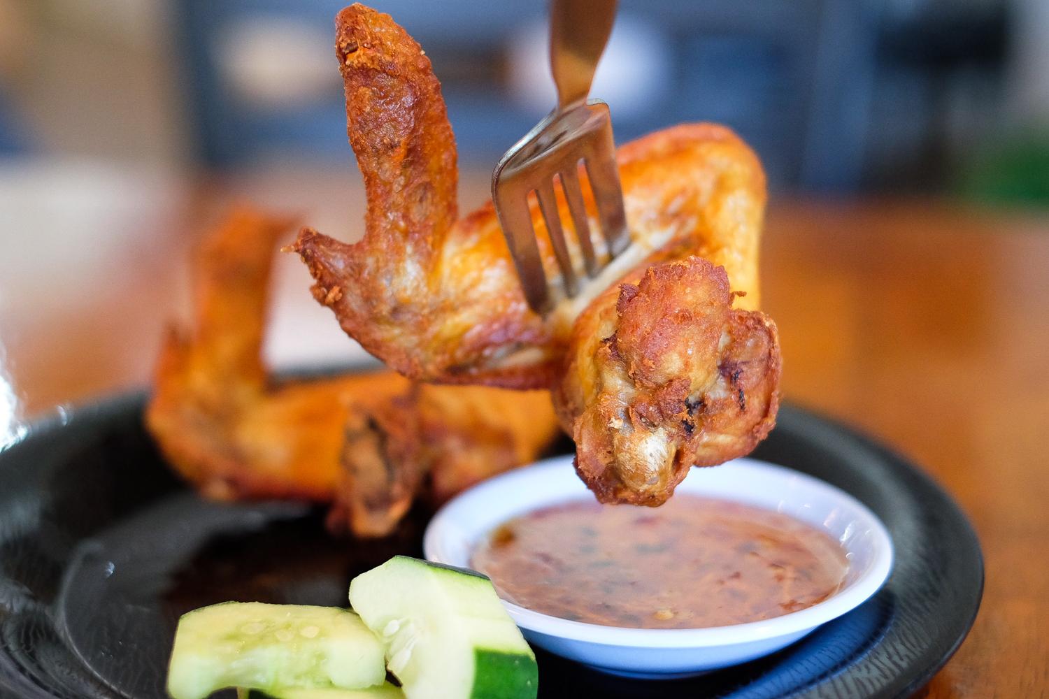 A4 Thai Chicken Wings (2 Jumbo Wings).