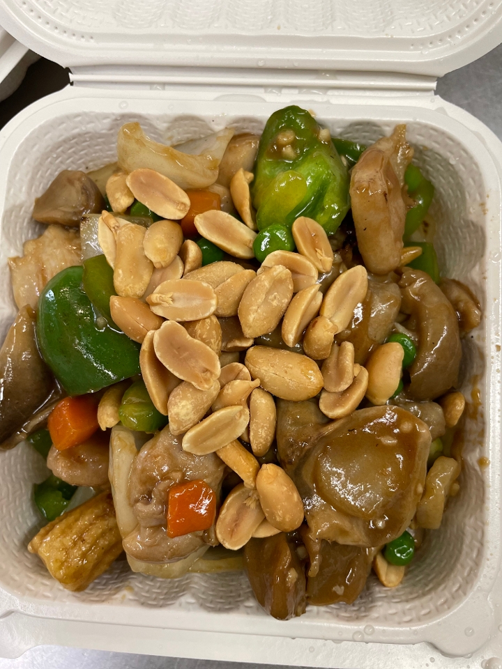 宫保鸡 27.Kung Pao Chicken.