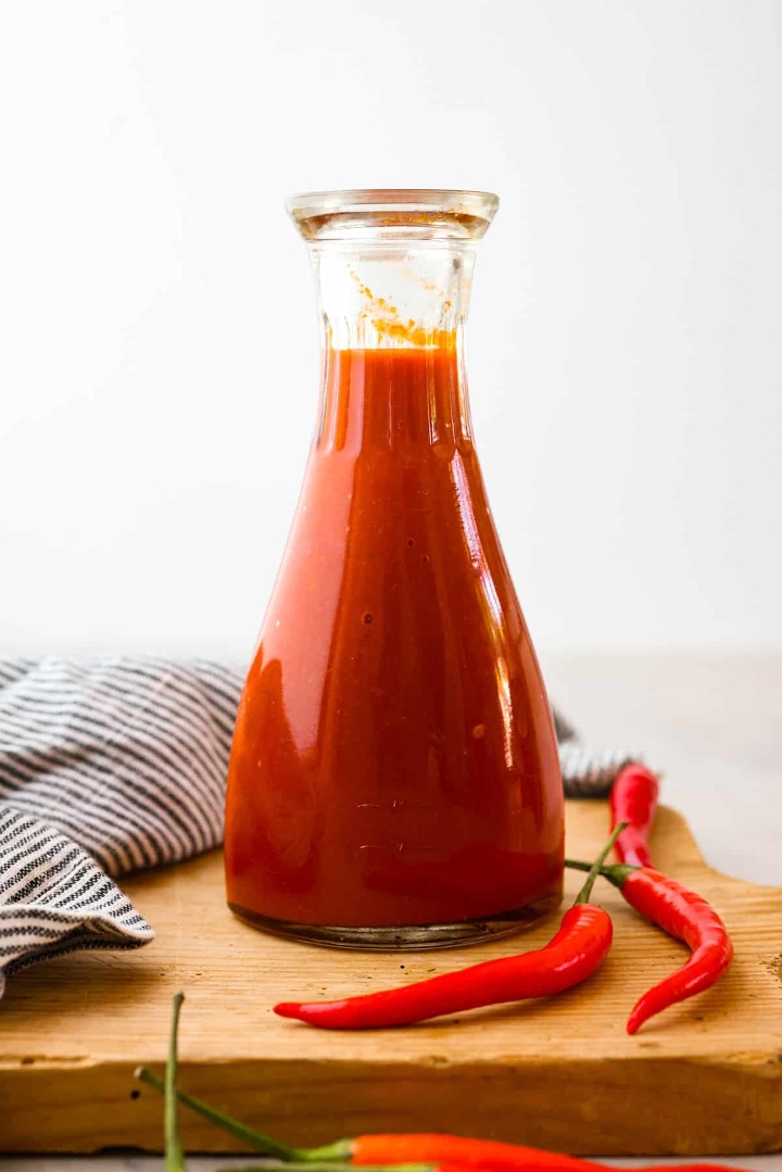 Side Hot Sauce.
