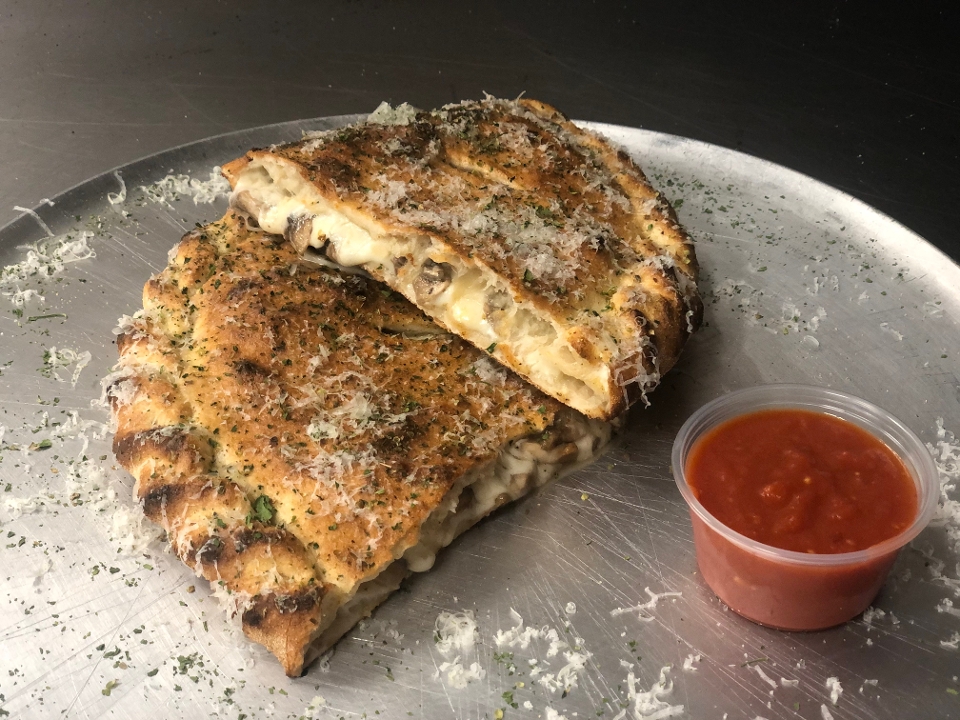 Calzone 1 Topping.