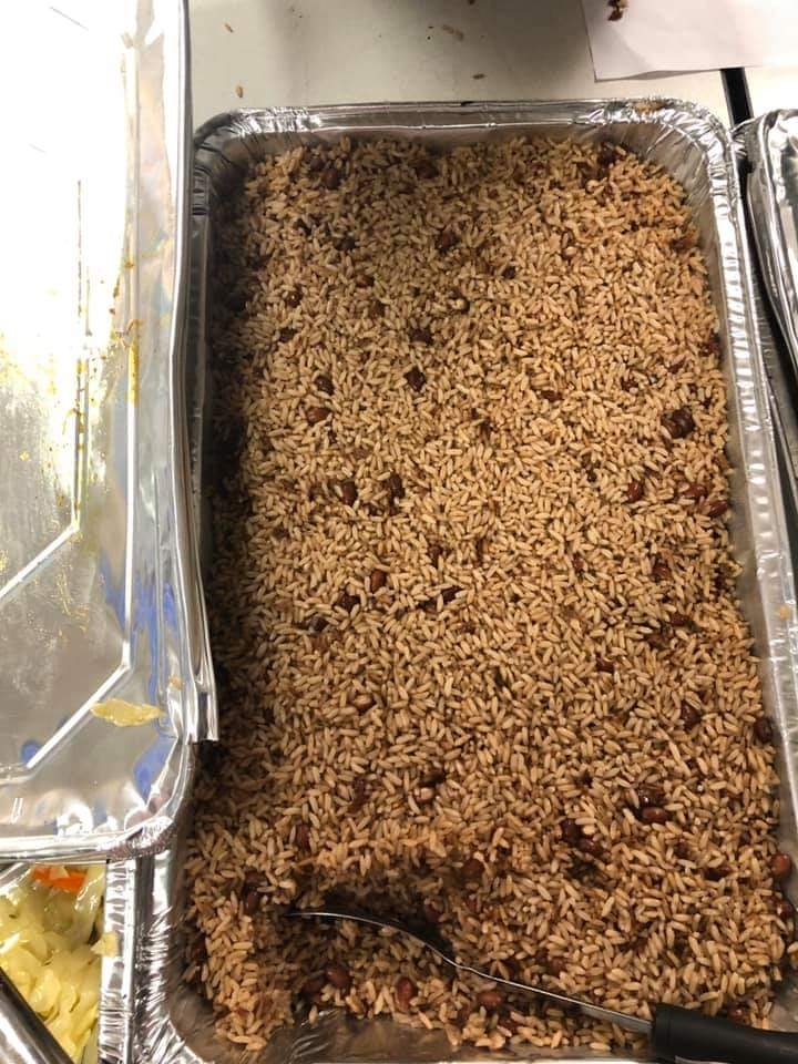 Large Pan Rice n beans (Feeds 30 plus ).