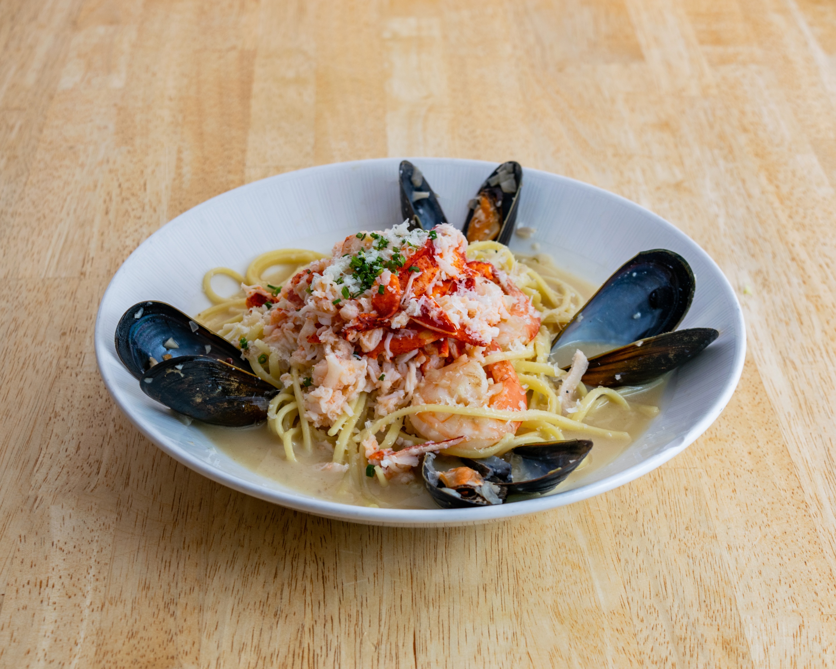 Linguine in Garlic Sauce.