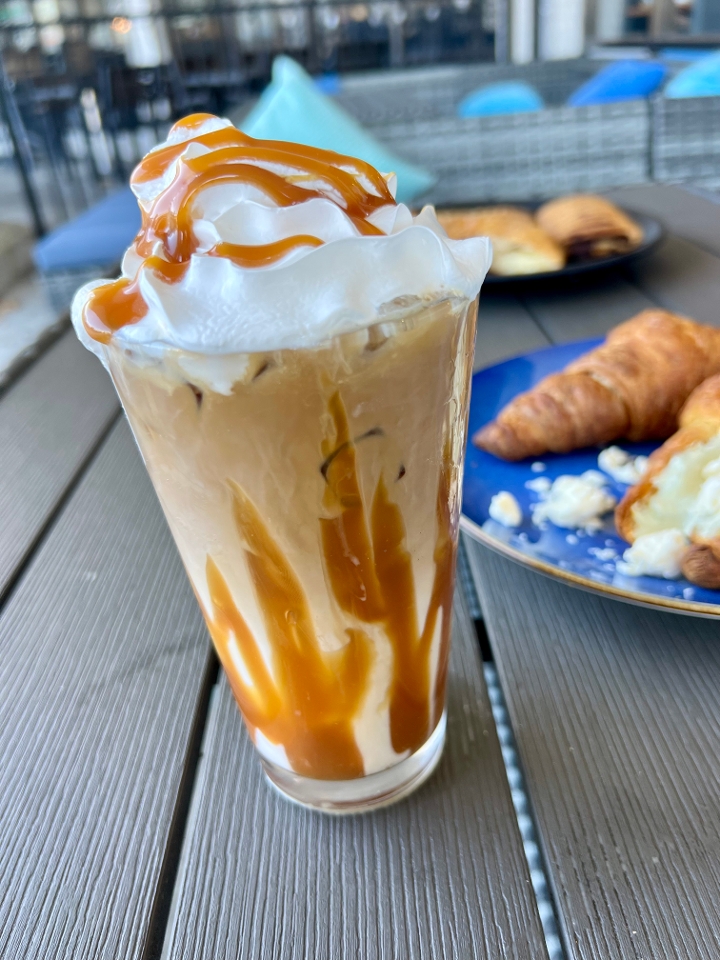 Iced Caramel Macchiato.