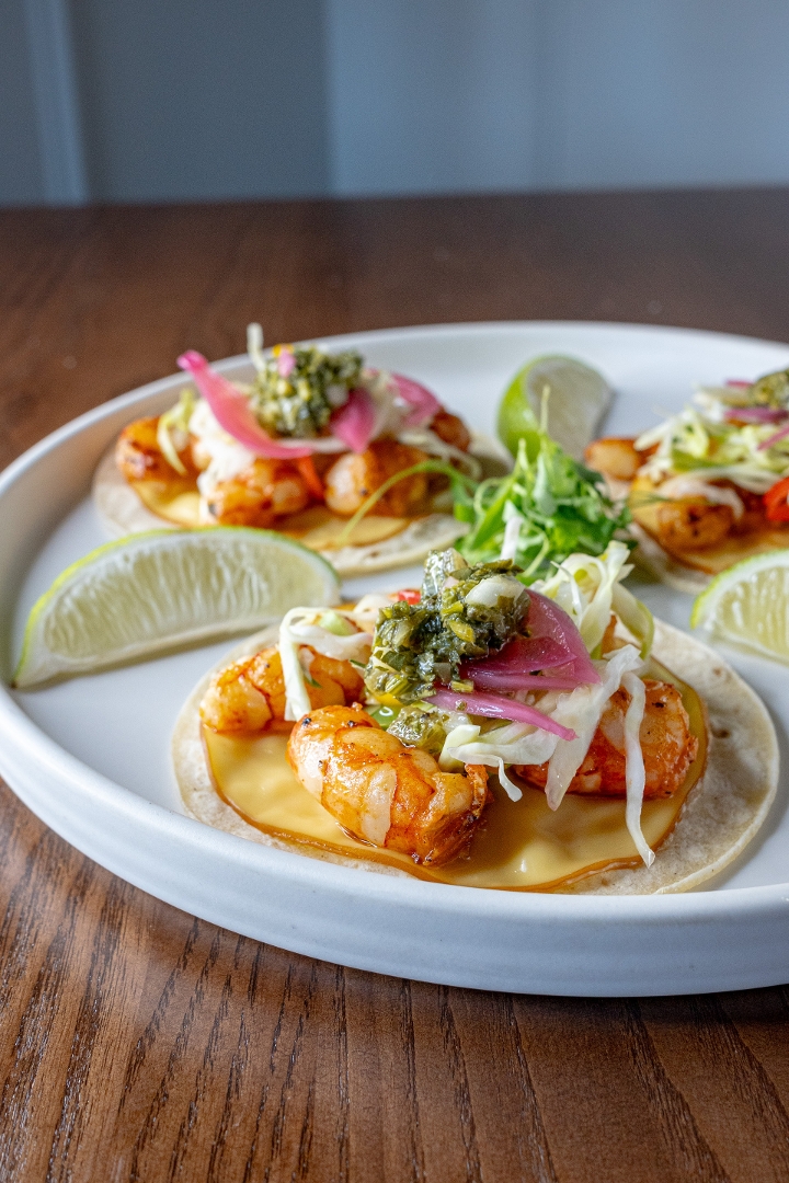 TRES TACOS gf.