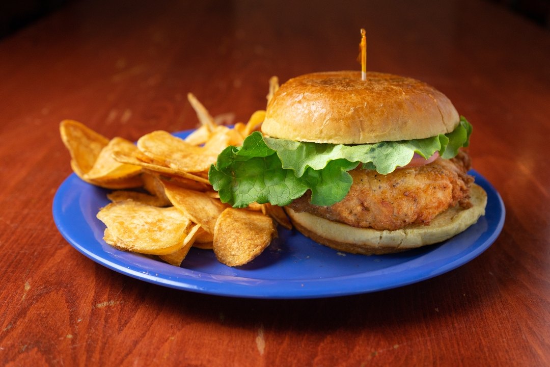 FRIED CHICKEN SANDWICH.