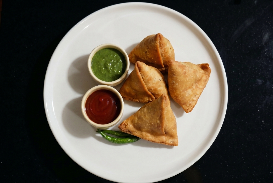 Vegetable Samosa.