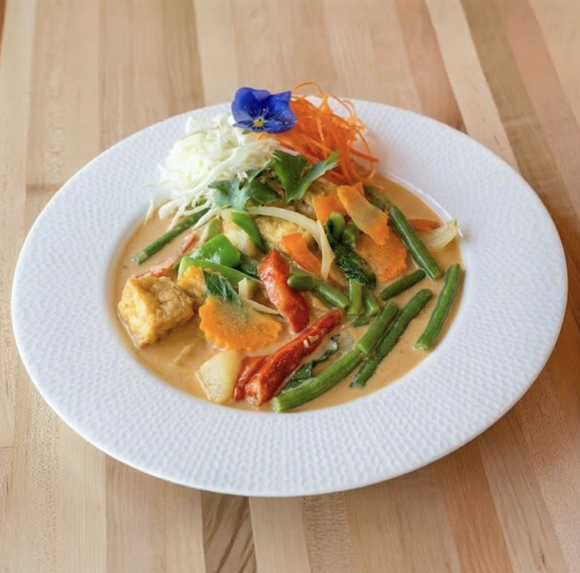 Shrimp Red Curry.